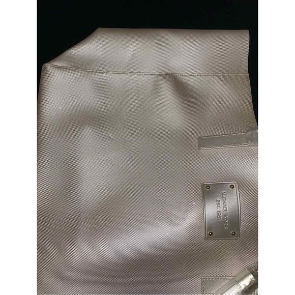 NWT Michael Kors White Sparkly Tote - Picture 10 of 10